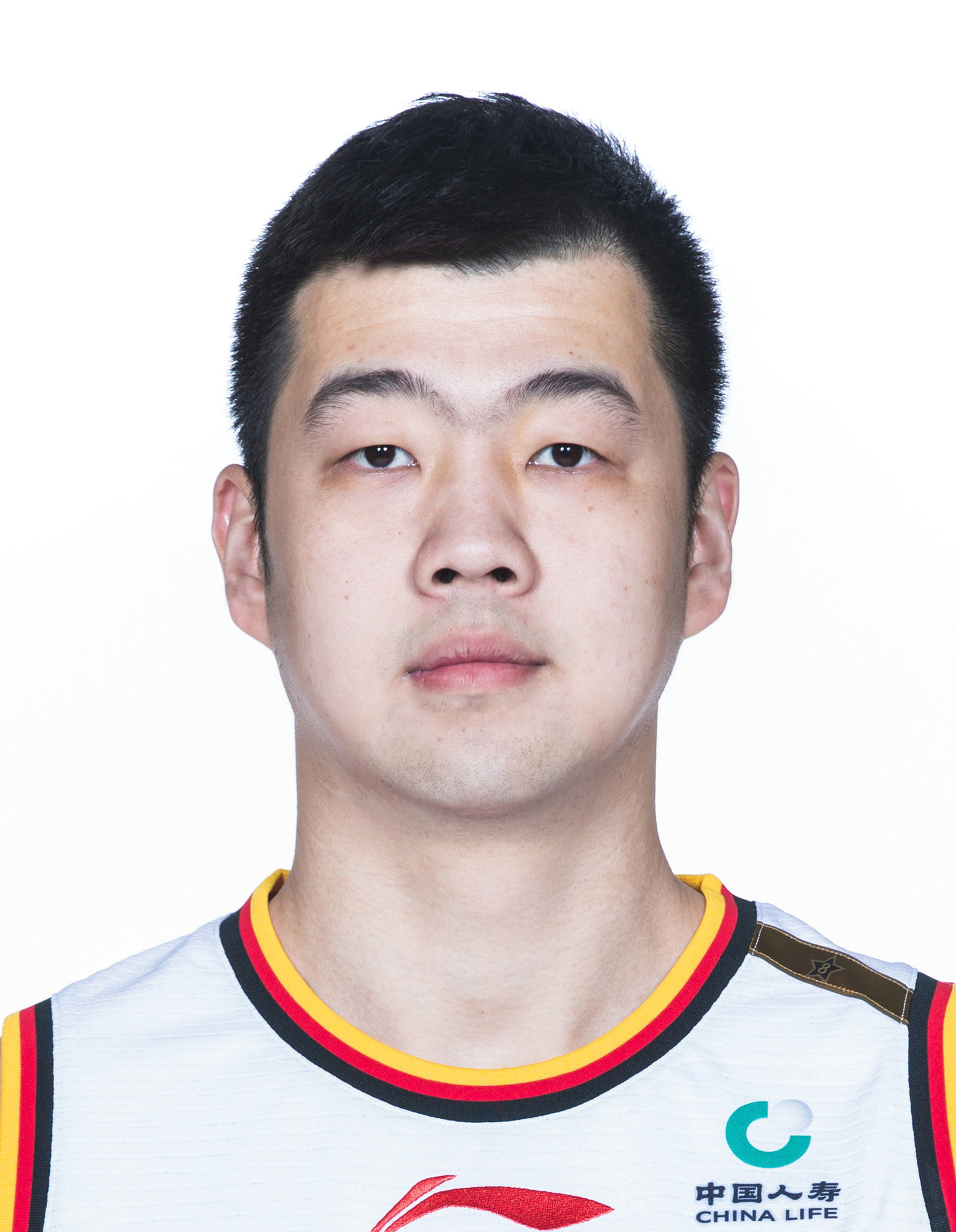 https://img.tuoxiaoshebei.cn/img/basketball/player/c6ca518bc161959d0610419ad754b397.jpg